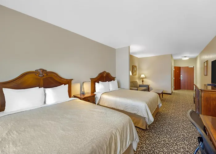Western Fossil Country & Hotel Kemmerer
